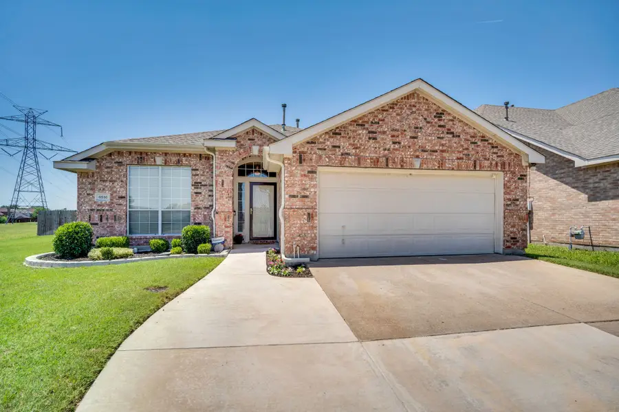6516 Fairglen Drive, Arlington, TX 76002 - #2
