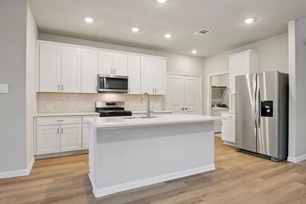 3052 Belton Drive, Farmersville, TX 75442