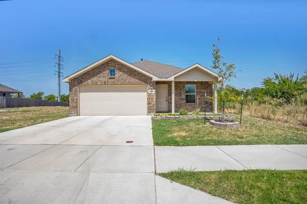 8204 High Garden Street, Fort Worth, TX 76123