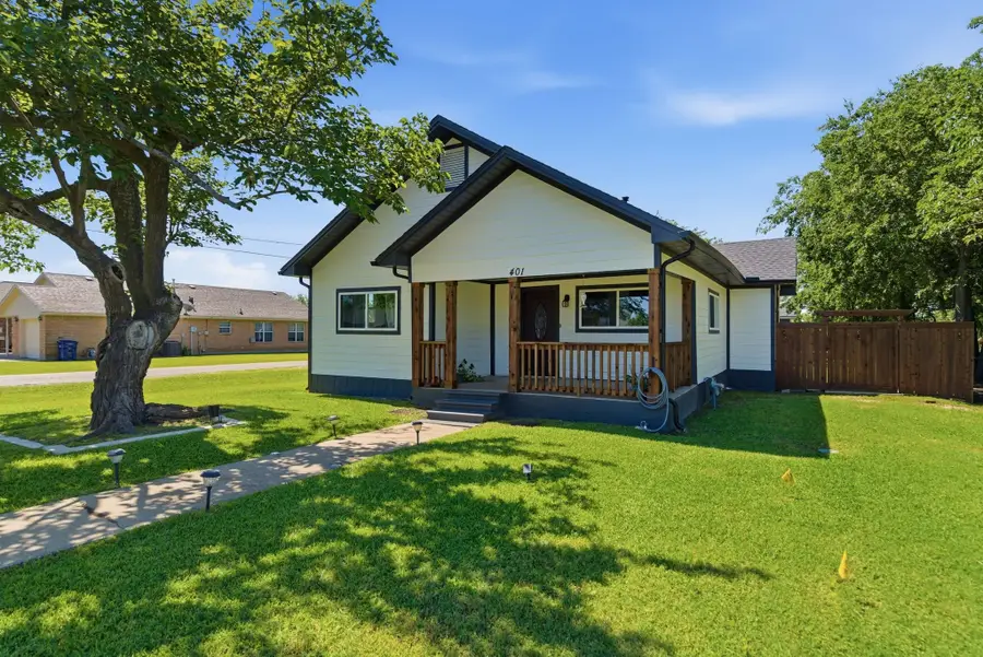 401 W Mesquite Street, Gunter, TX 75058 - #2