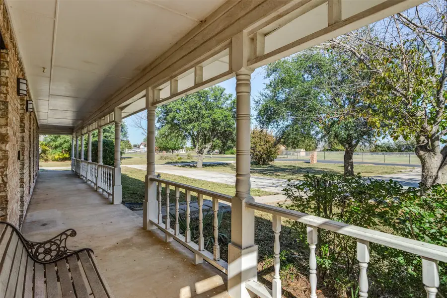 20240 Willow Glade Circle, Pilot Point, TX 76258 - #3