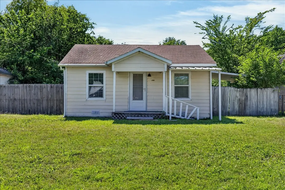 4001 S Peachtree Road, Balch Springs, TX 75180 - #1