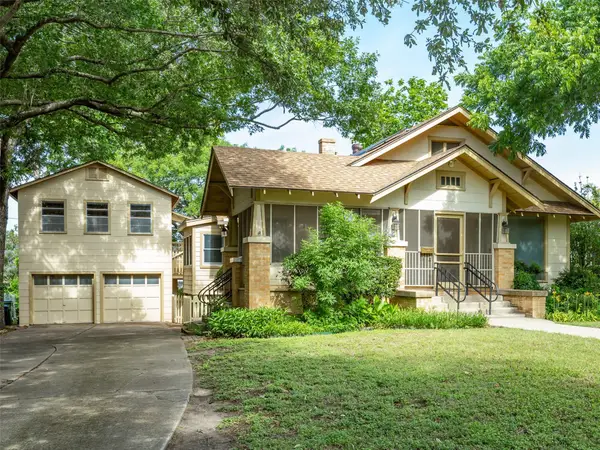 2616 College Avenue, Fort Worth, TX 76110