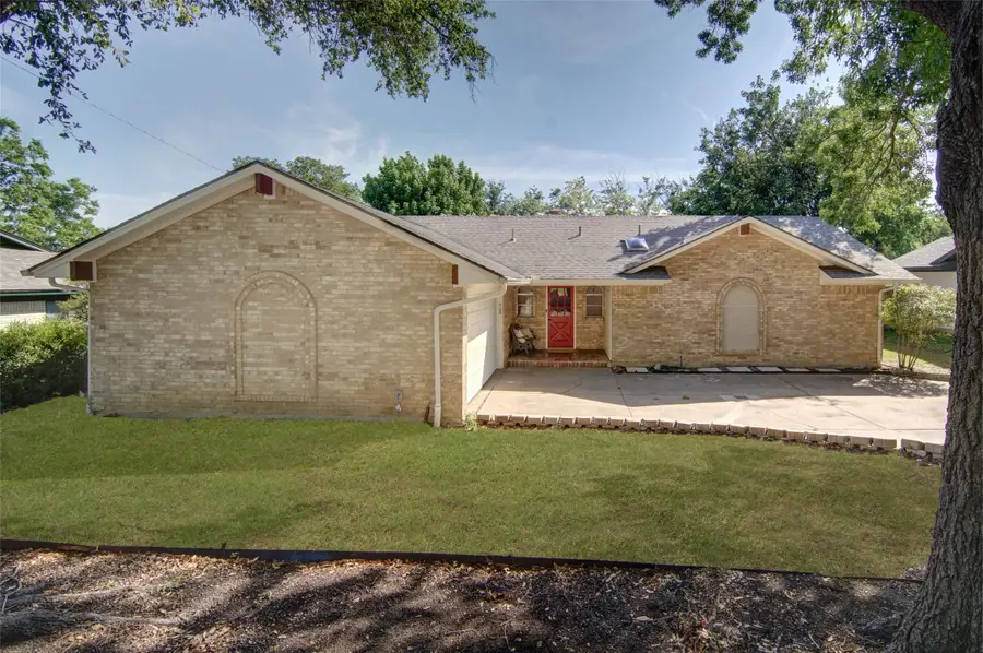 5322 Westminster Court S, Fort Worth, TX 76133 - #2