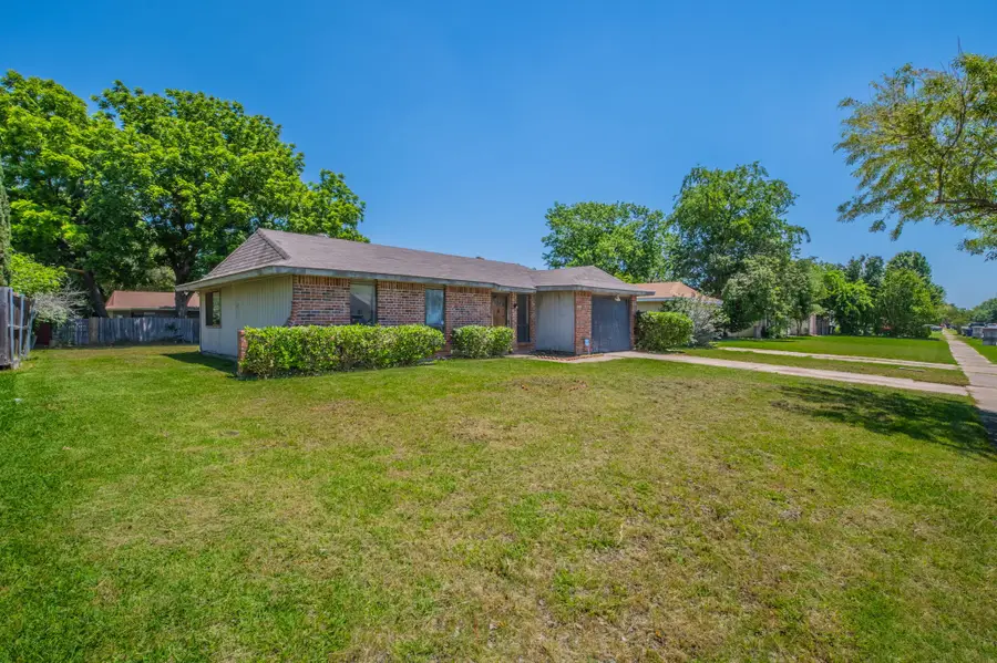 1605 Whiteoak Drive, Garland, TX 75040 - #2