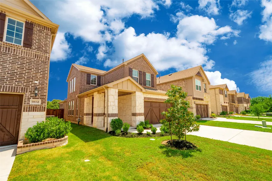 9828 Michael Irvin Street, Irving, TX 75063 - #3
