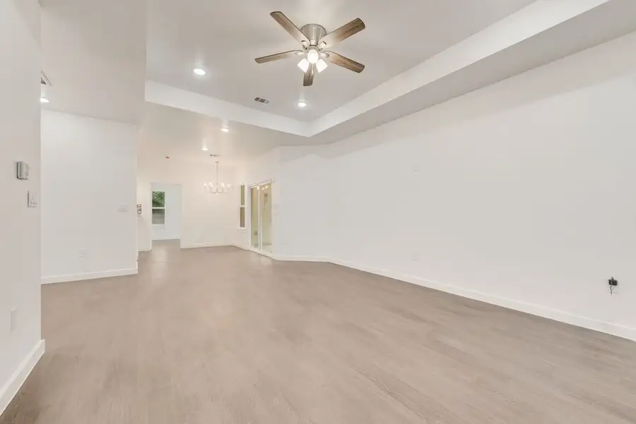 2706 Lenway Street, Dallas, TX 75215 - #2