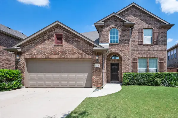 8124 Black Sumac Drive, Fort Worth, TX 76131