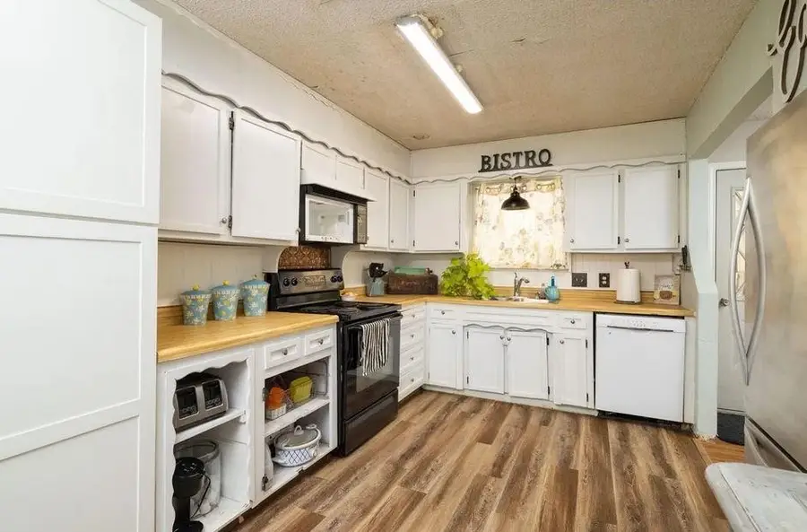 4757 Sunset Circle S, Fort Worth, TX 76244 - #2