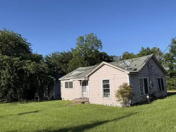 318 Terry St., Pittsburg, TX 75686