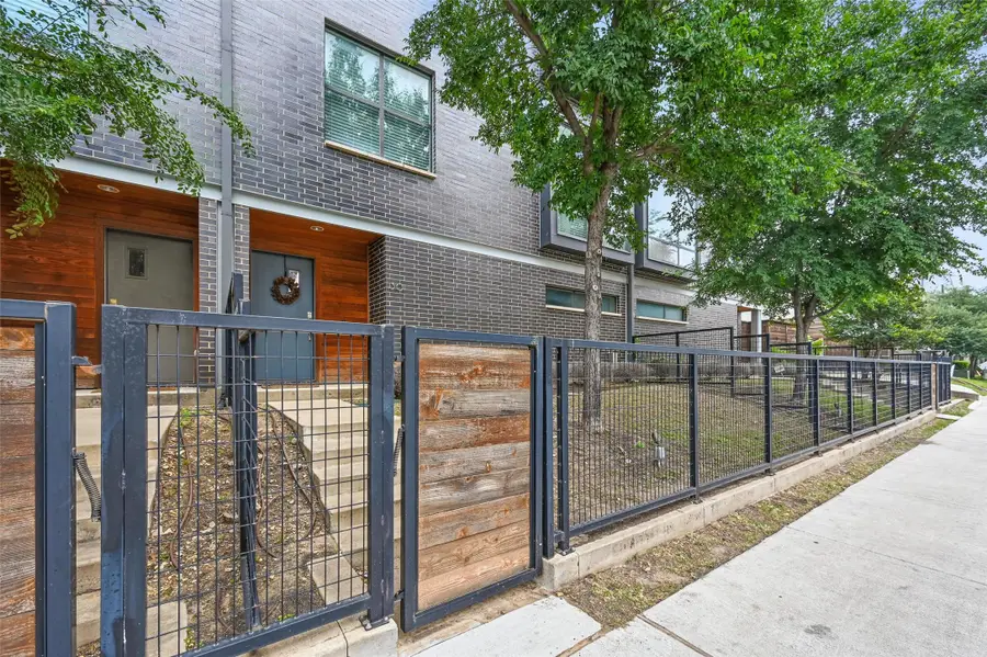 2280 N Fitzhugh Avenue #30, Dallas, TX 75204 - #3