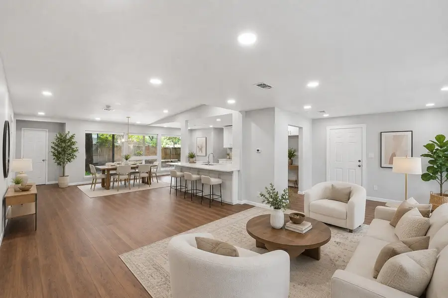 1917 Toplea Drive, Euless, TX 76040 - #2