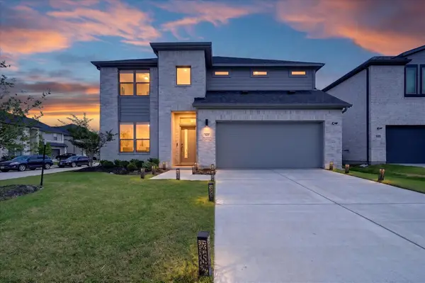 582 Silver Springs Lane, Lavon, TX 75166
