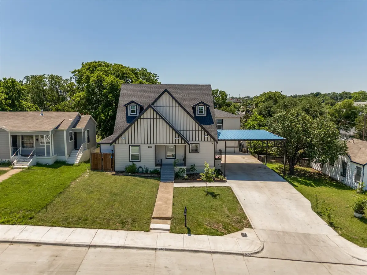 2666 Burton Avenue, Fort Worth, TX 76105 - #1