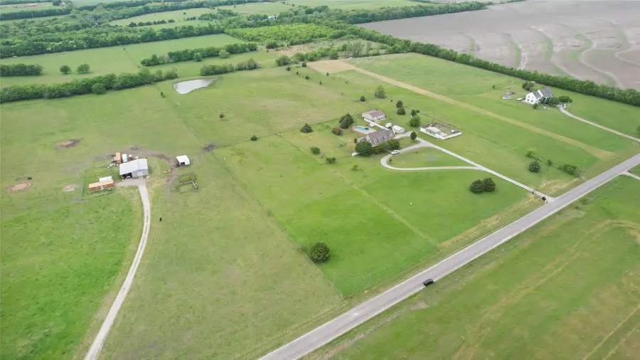 011 East Line, Whitewright, TX 75491 - #2