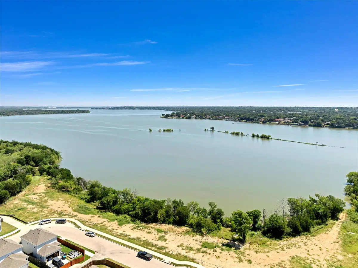 5528 Topwater Trail, Fort Worth, TX 76119 - #1