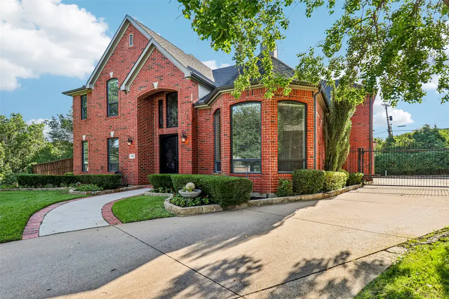 3720 Cripple Creek Court, Bedford, TX 76021 - #3