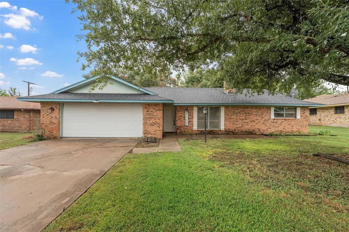 238 Royal Drive, Marlin, TX 76661 - #1