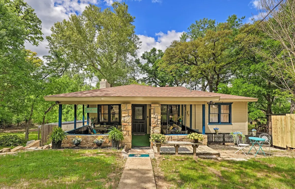 9886 Lake Haven Circle, Fort Worth, TX 76108 - #1