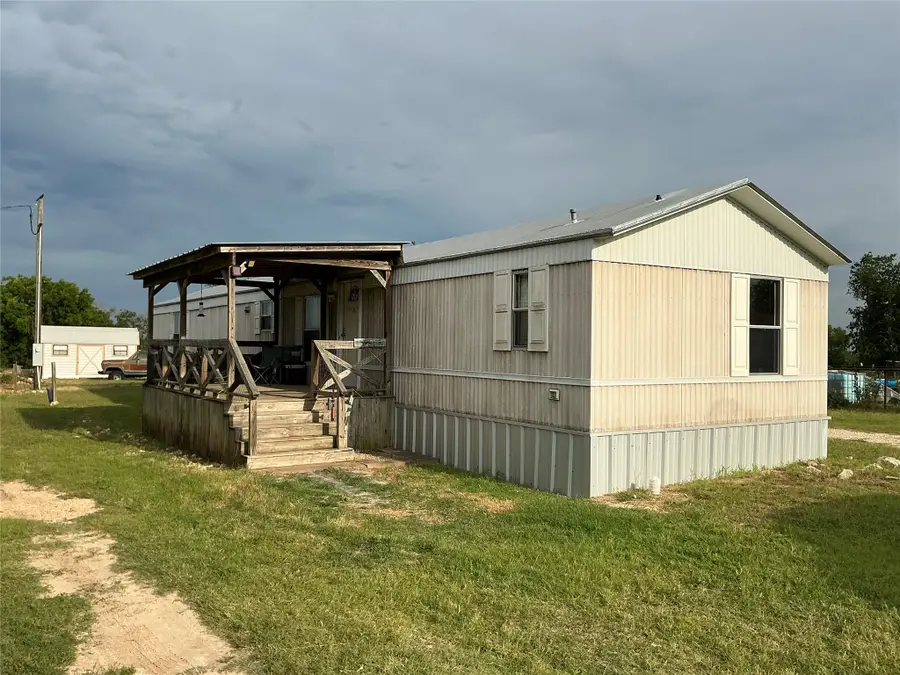 109 Mckelvain Street, Oglesby, TX 76561 - #3
