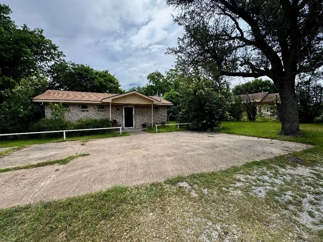 1115 Alexander Road, Stephenville, TX 76401 - #1