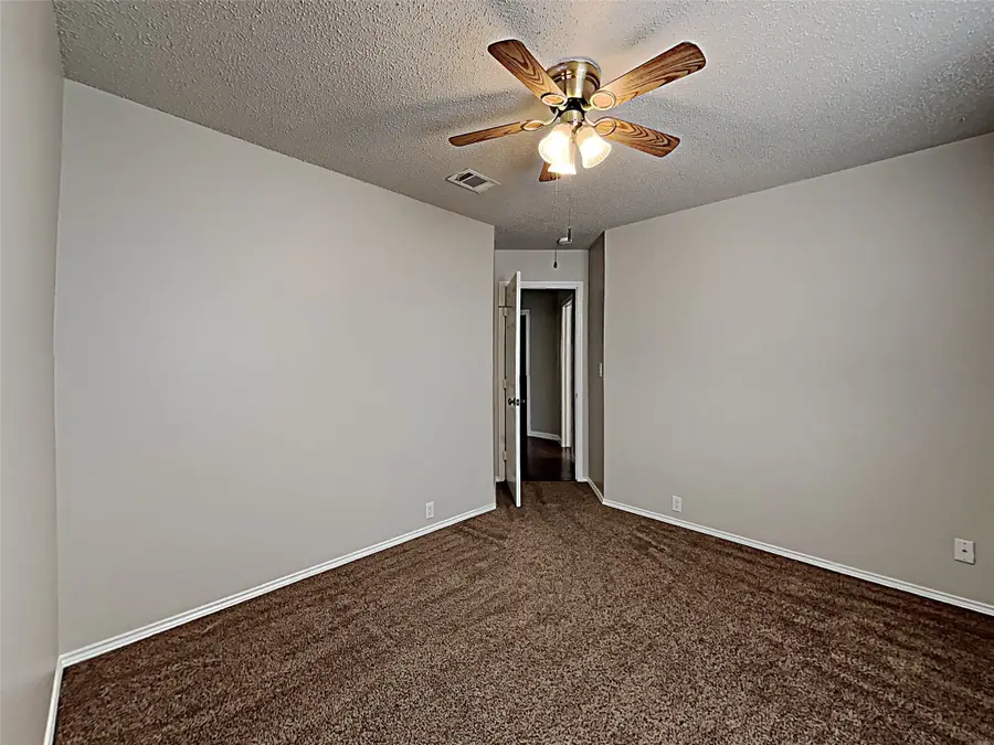 1803 Dartmouth Drive, Glenn Heights, TX 75154 - #3