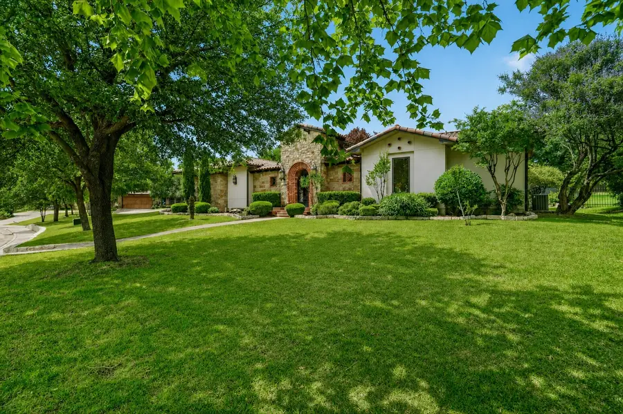 716 Flamingo Circle, Burleson, TX 76028 - #3