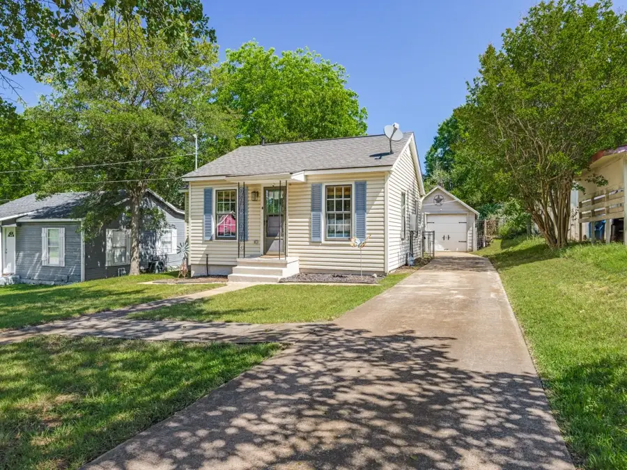 1109 W Hanna Street, Denison, TX 75020 - #3