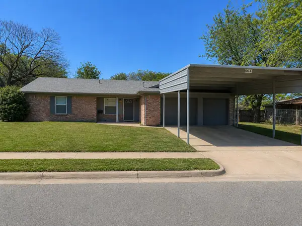 604 Pinto Lane, Saginaw, TX 76179