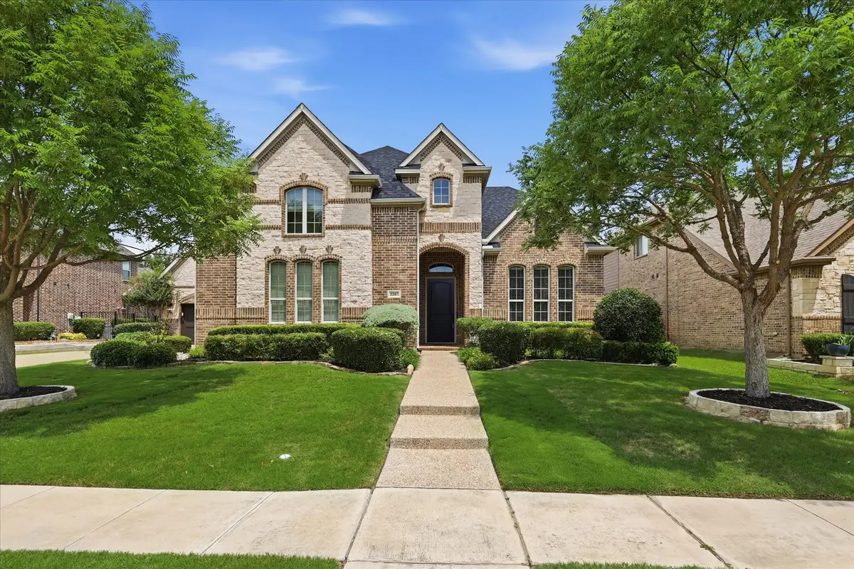 2207 Malin Drive, Trophy Club, TX 76262 - #1