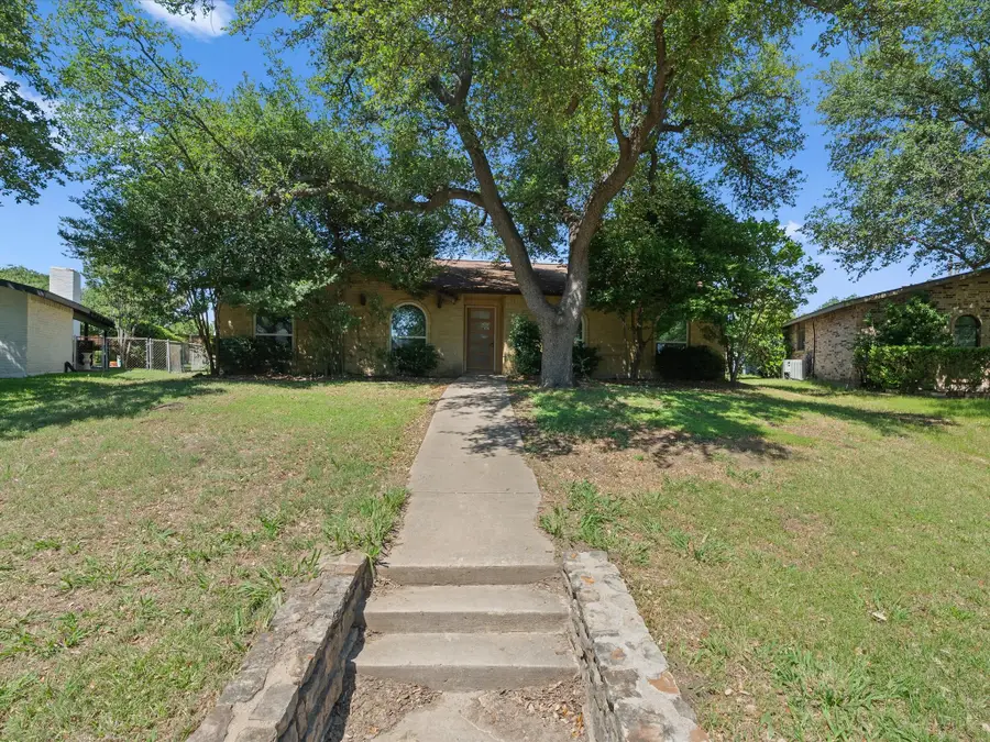 2039 Chestnut Road, Carrollton, TX 75007 - #2