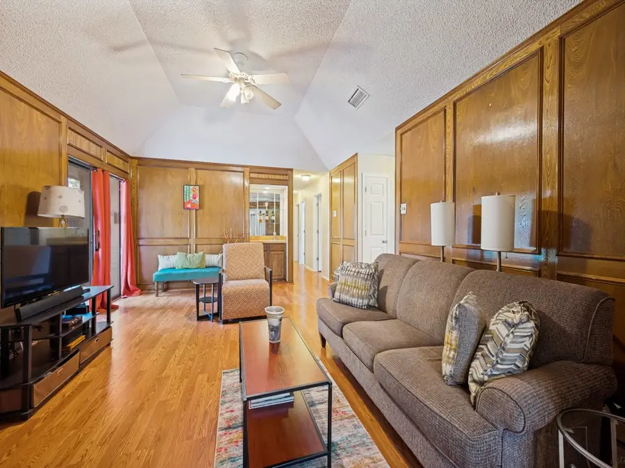 313 Pepperwood Street, Coppell, TX 75019 - #3