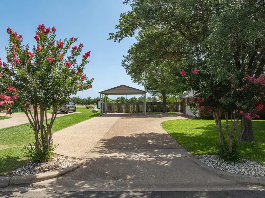 716 Retoma Park Drive, Robinson, TX 76706 - #2