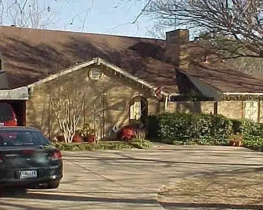 6615 Lyndon B Johnson Freeway, Dallas, TX 75240