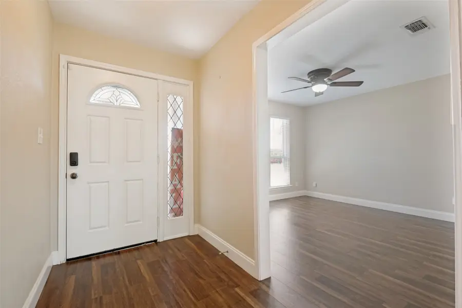 211 Willow Creek Court, Mansfield, TX 76063 - #2