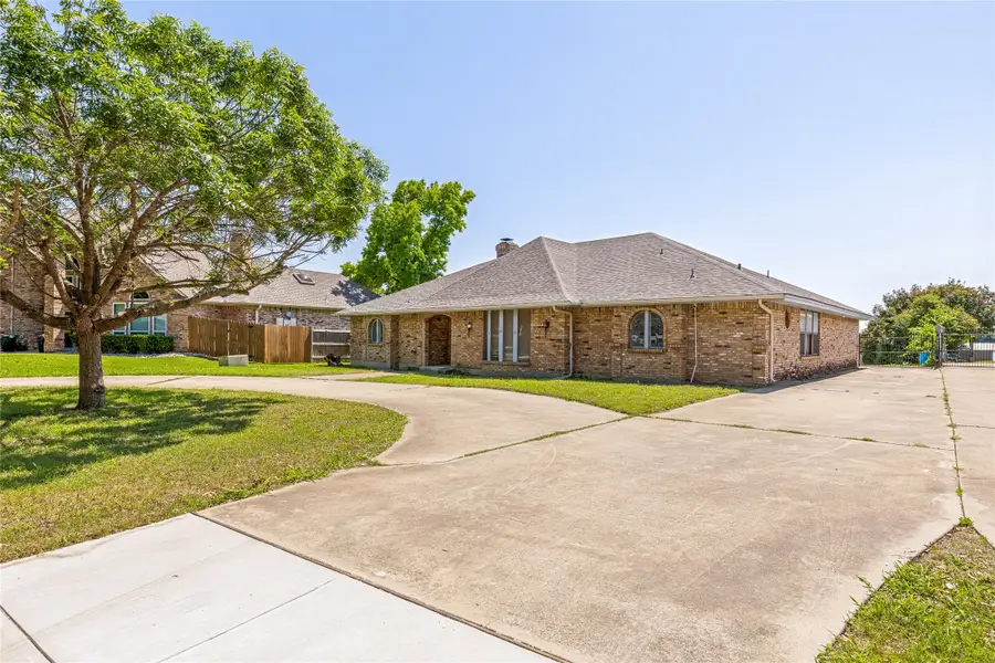 6533 Lake Side Circle, North Richland Hills, TX 76180 - #2
