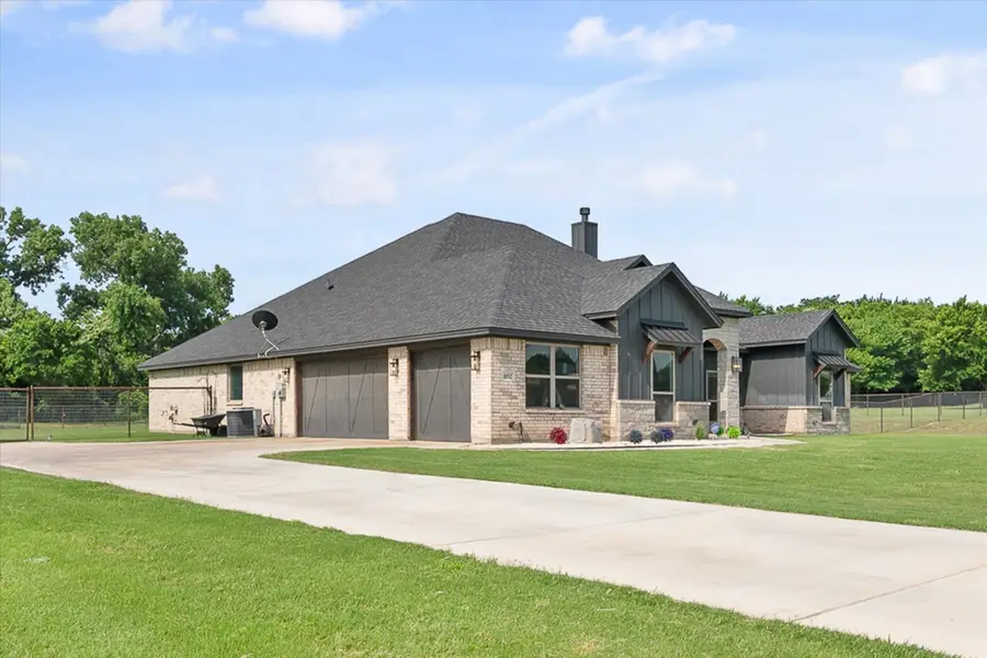1052 Kessler Road, Weatherford, TX 76087 - #3