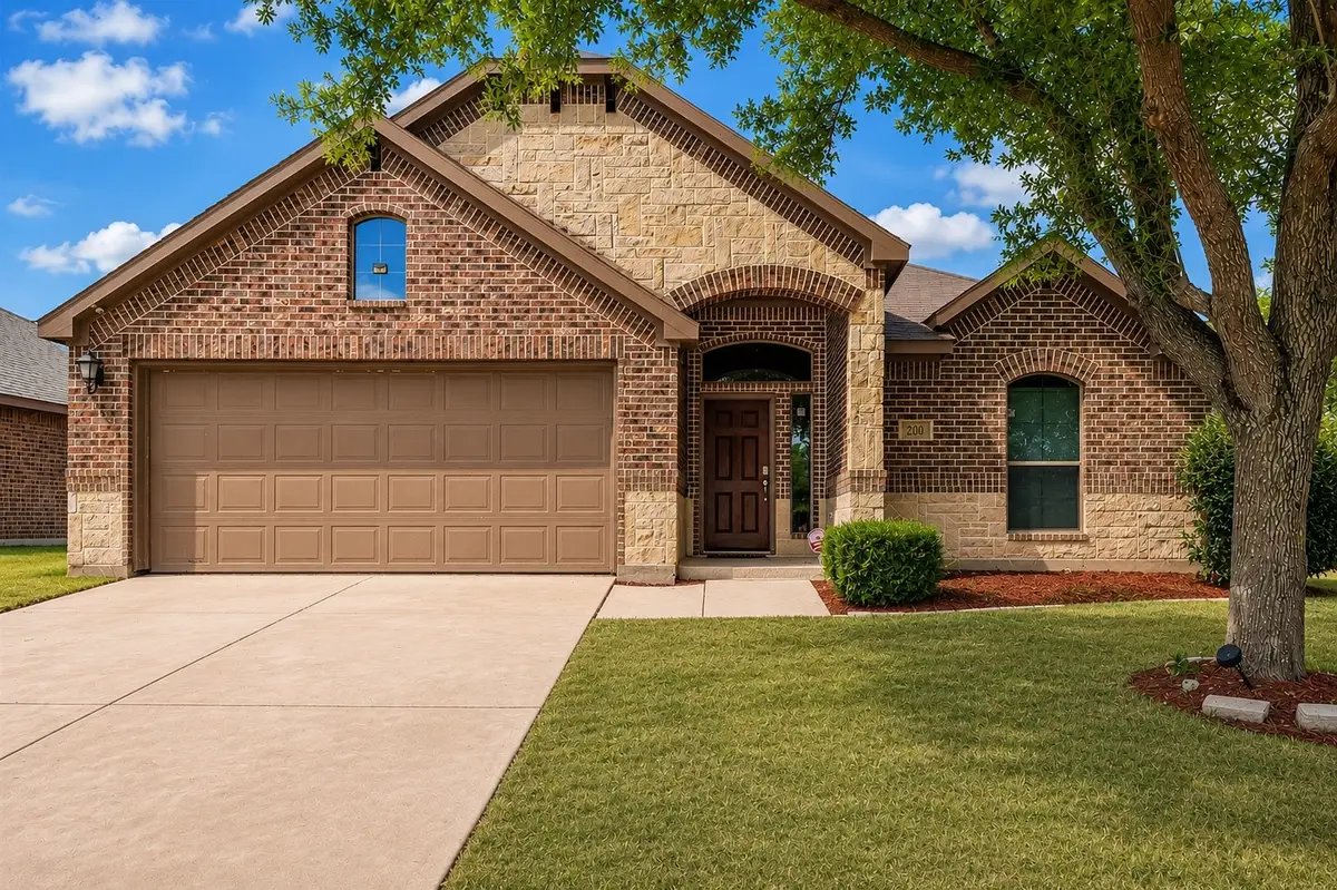 200 Chimney Rock Drive, Waxahachie, TX 75167 - #1