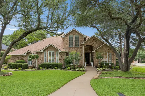 809 Newport Way, DeSoto, TX 75115