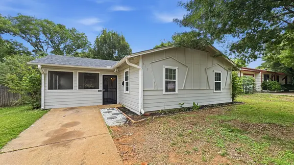612 Aransas Drive, Euless, TX 76039