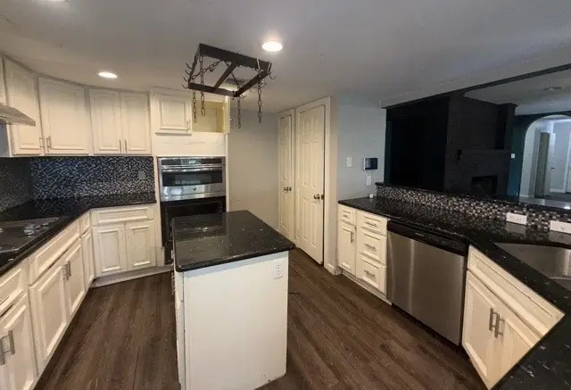320 Highland Drive, Sulphur Springs, TX 75482 - #2