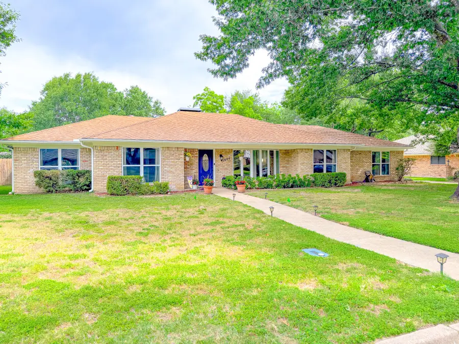 1604 Crestmont Avenue, Corsicana, TX 75110 - #3