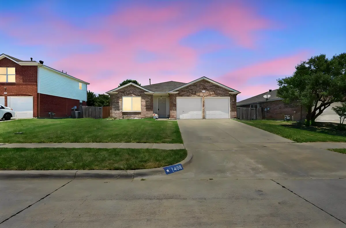 1409 Dundee Drive, Arlington, TX 76002 - #1