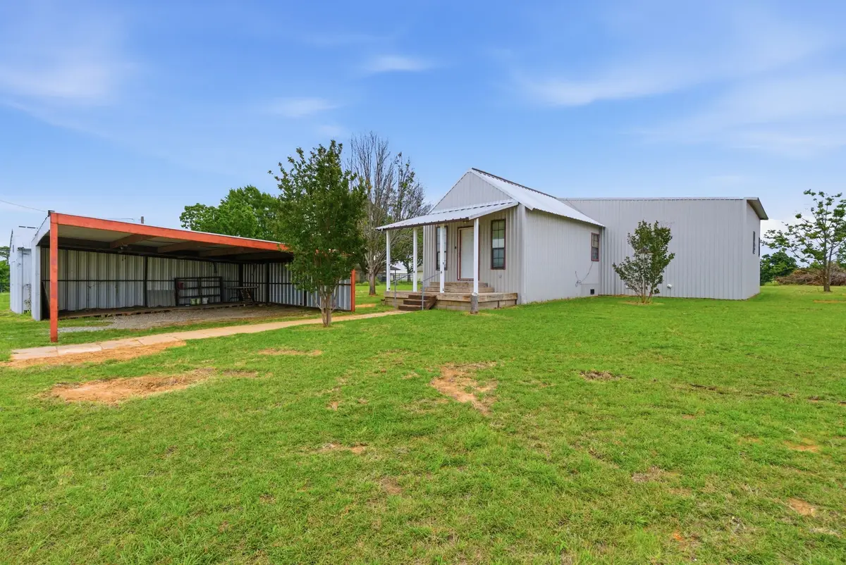 1701 Fox Road, Millsap, TX 76066 - #1
