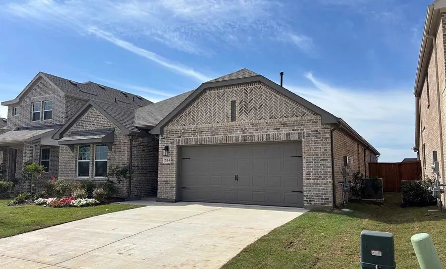 704 Tyronza Drive, Justin, TX 76247 - #2