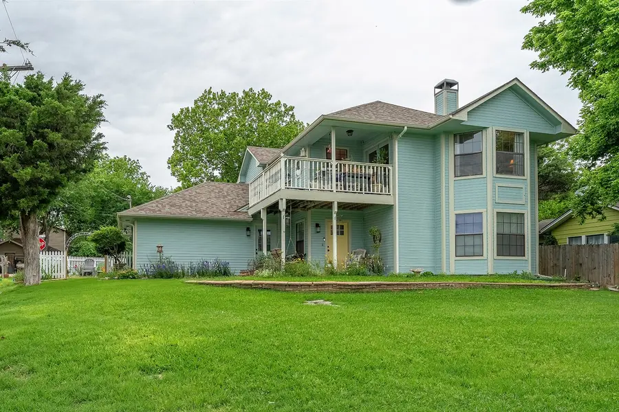 306 Wilson Street, Lake Dallas, TX 75065 - #2