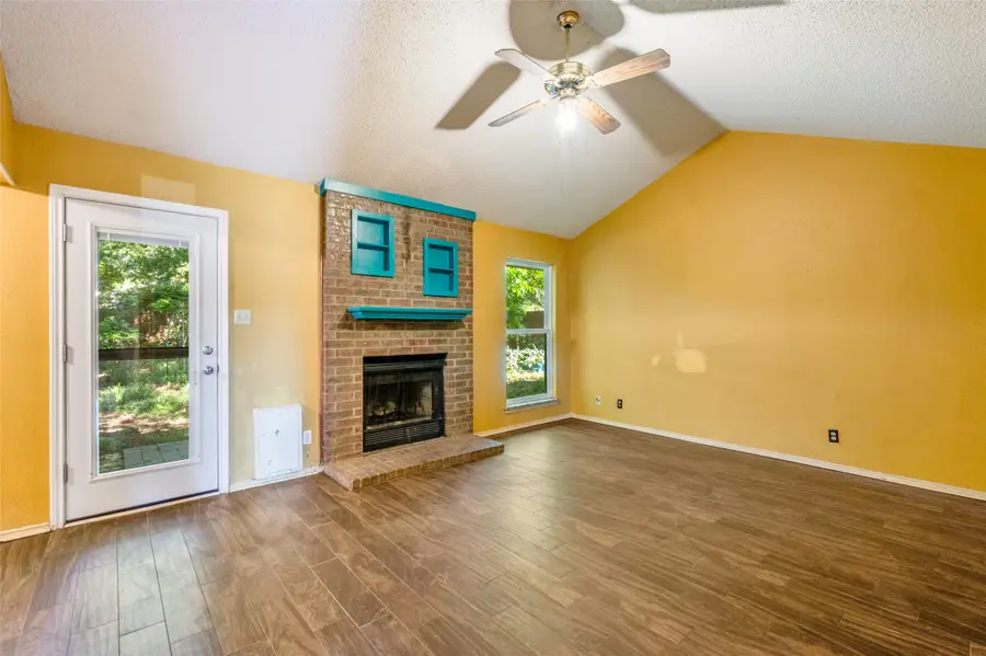 813 Royal Meadows Street, Denton, TX 76209 - #3