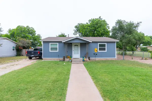 505 Fairmont Street, Clyde, TX 79510