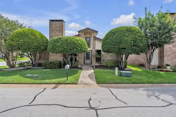 9432 Mountain Lake, Fort Worth, TX 76179