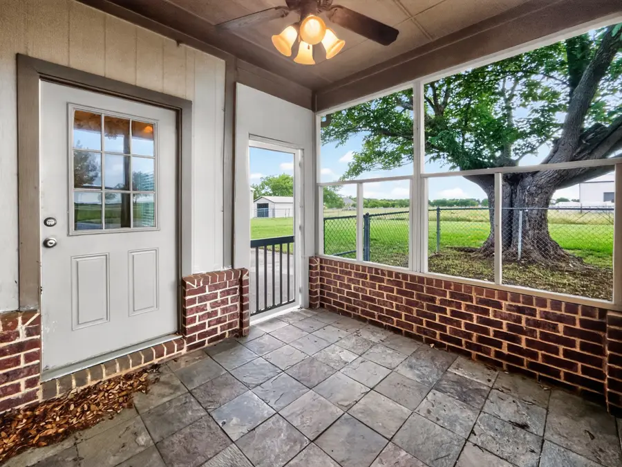 1255 Vineyard Road, Gunter, TX 75058 - #2